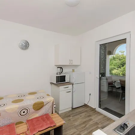 Mirjana Apartman Nin